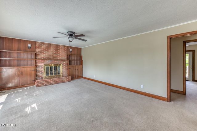 1012 Lincoln Avenue, Johnson City, TN 37604