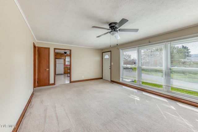 1012 Lincoln Avenue, Johnson City, TN 37604