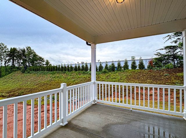 1024 Horse Whisper Run, Landrum, SC 29356