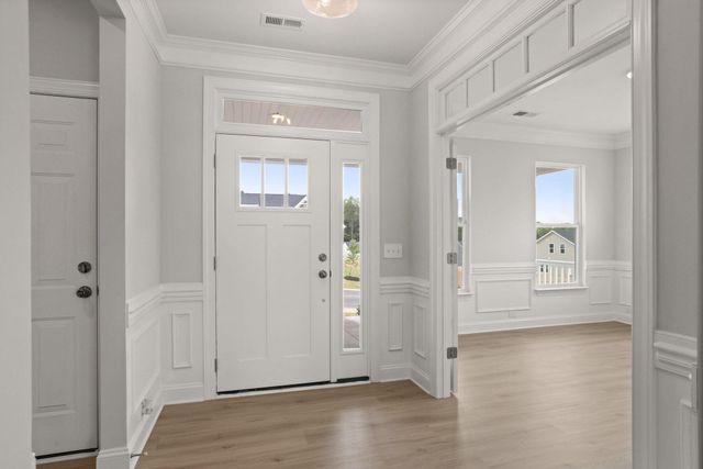 1024 Horse Whisper Run, Landrum, SC 29356