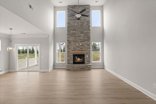 1024 Horse Whisper Run, Landrum, SC 29356