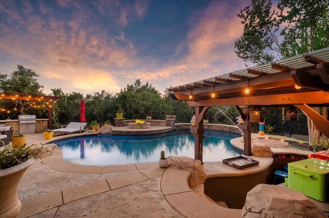 17613 Wildrye DR, Austin, TX 78738