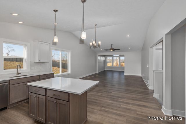 969 Scioto Drive Nw 20, Alpine Twp, MI 49321