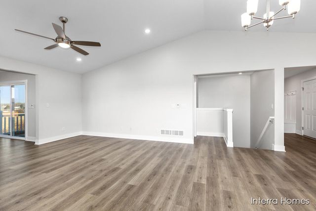 969 Scioto Drive Nw 20, Alpine Twp, MI 49321