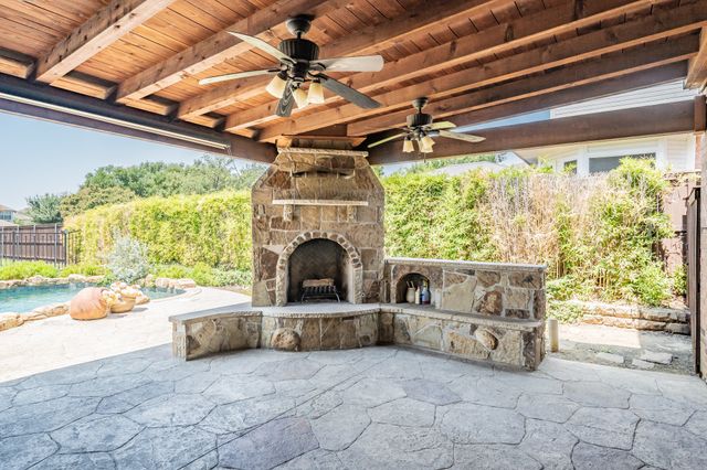 2748 Club Ridge Drive, Lewisville, TX 75067