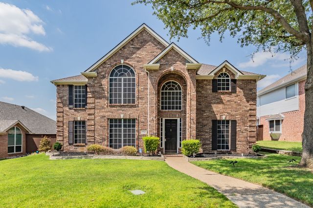 2748 Club Ridge Drive, Lewisville, TX 75067