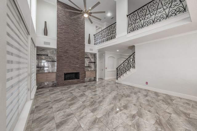 2748 Club Ridge Drive, Lewisville, TX 75067