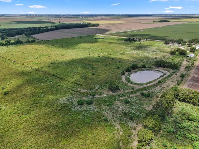 9919 Bohacek Road, Beasley, TX 77417