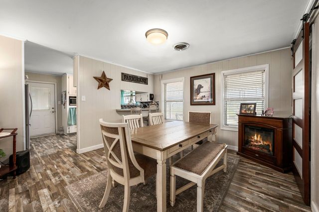 9919 Bohacek Road, Beasley, TX 77417