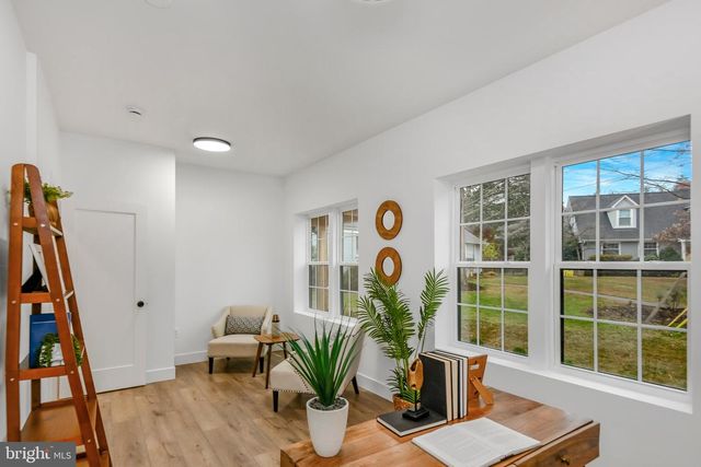 608 LAURA DR, Falls Church, VA 22046