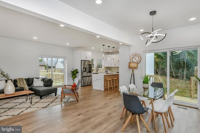 608 LAURA DR, Falls Church, VA 22046