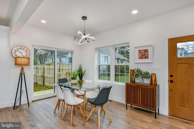 608 LAURA DR, Falls Church, VA 22046