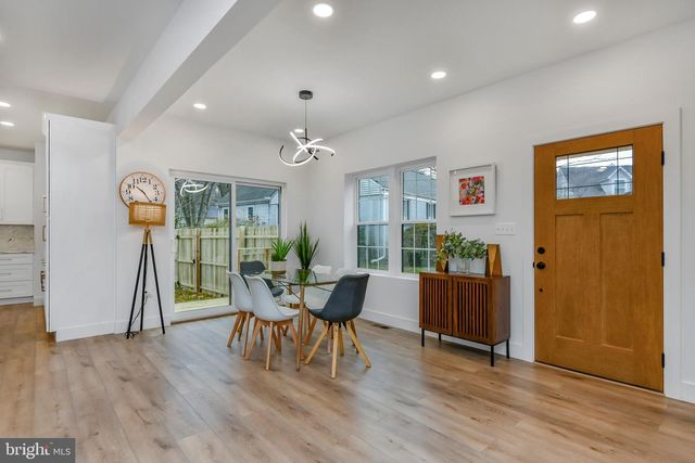 608 LAURA DR, Falls Church, VA 22046