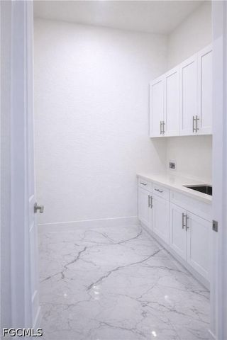 2751 NW 42nd PL, Cape Coral, FL 33993