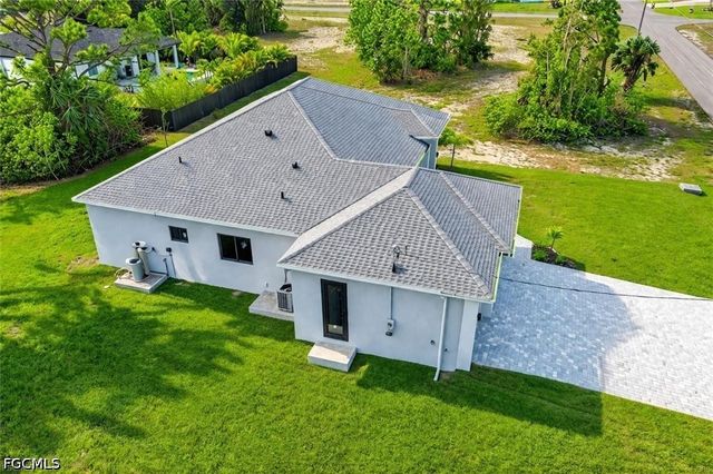 2751 NW 42nd PL, Cape Coral, FL 33993