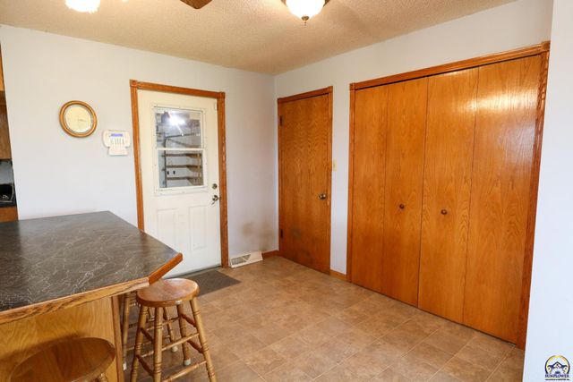 1777 Road B5, Emporia, KS 66801