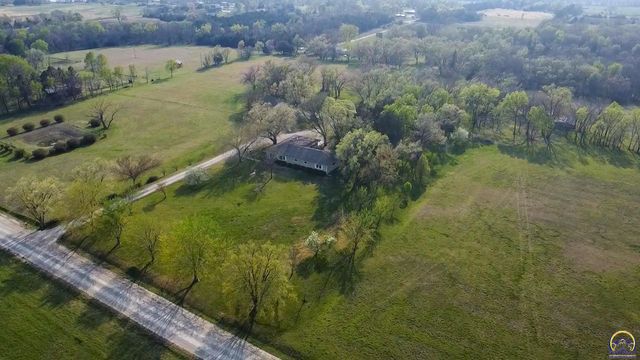 1777 Road B5, Emporia, KS 66801