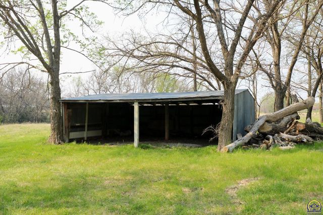 1777 Road B5, Emporia, KS 66801