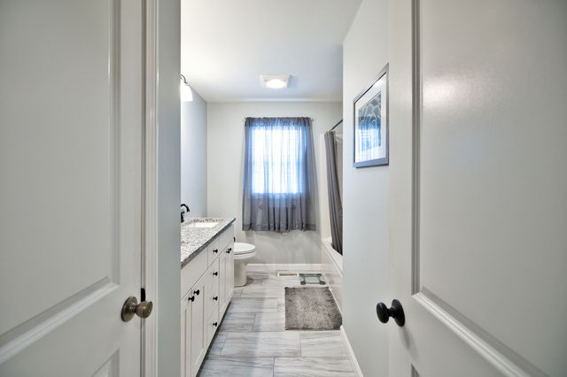 53 Pulaski St, Fall River, MA 02721