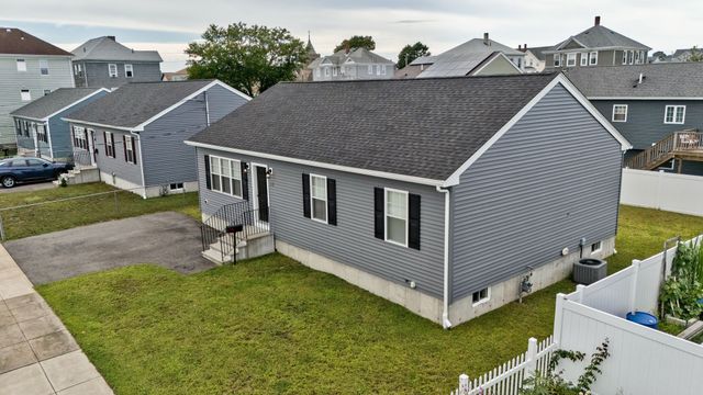 53 Pulaski St, Fall River, MA 02721