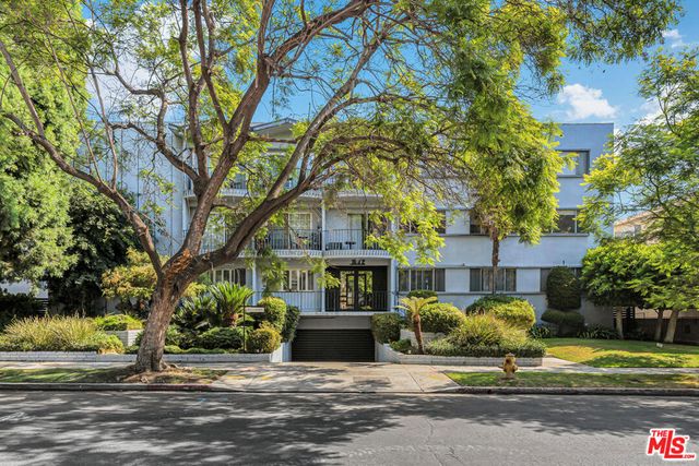 1632 Camden Avenue 203, Los Angeles, CA 90025