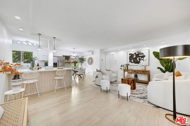 1632 Camden Avenue 203, Los Angeles, CA 90025