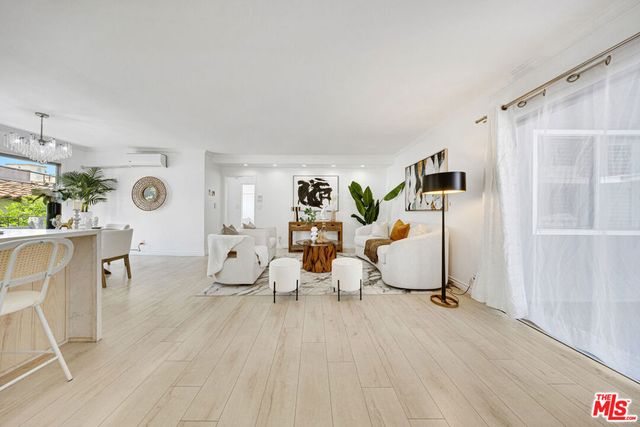 1632 Camden Avenue 203, Los Angeles, CA 90025