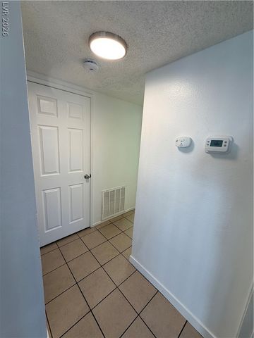 1405 Vegas Valley Drive 193, Las Vegas, NV 89169