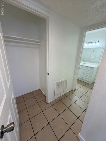 1405 Vegas Valley Drive 193, Las Vegas, NV 89169