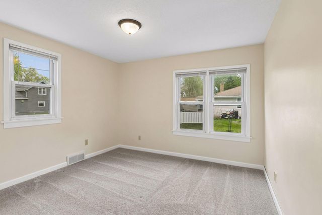 235 Dakota Street, West Saint Paul, MN 55118