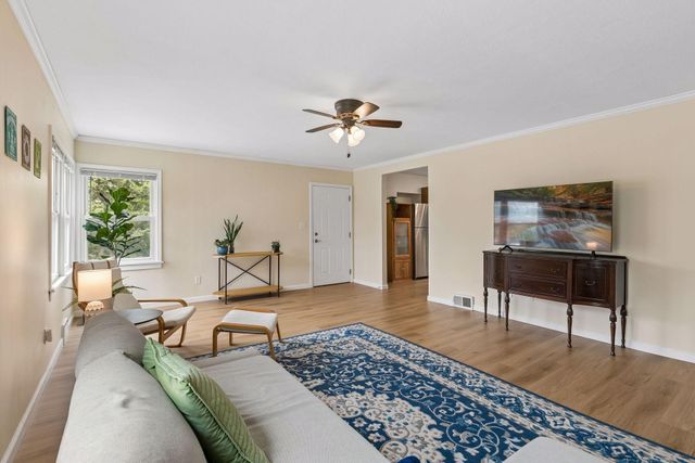 235 Dakota Street, West Saint Paul, MN 55118