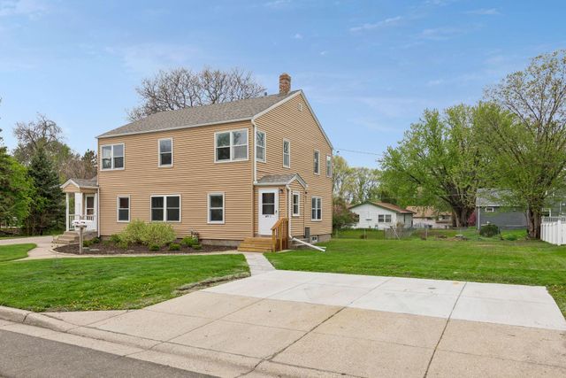235 Dakota Street, West Saint Paul, MN 55118