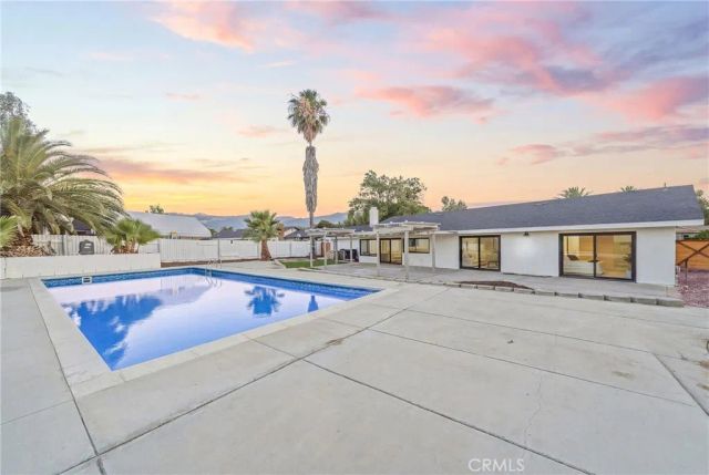 19414 Dry Gulch Road, Corona, CA 92881