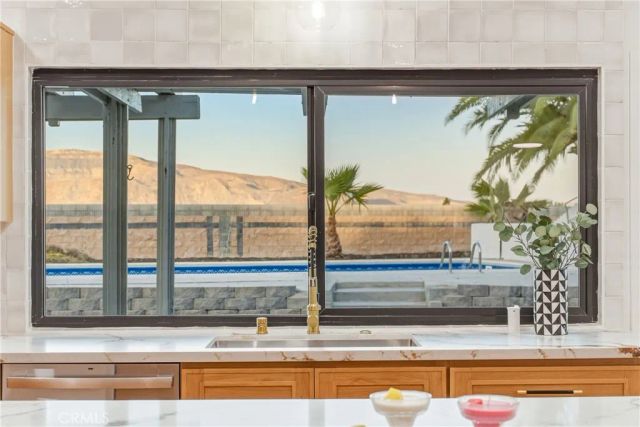 19414 Dry Gulch Road, Corona, CA 92881