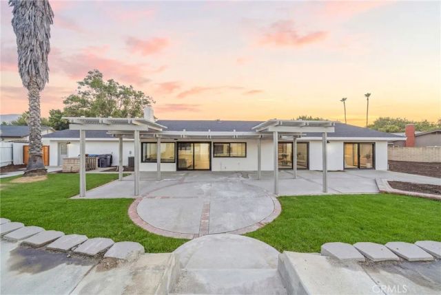 19414 Dry Gulch Road, Corona, CA 92881