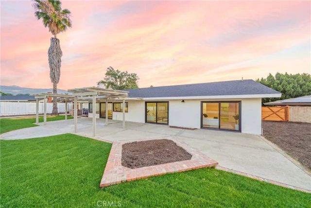 19414 Dry Gulch Road, Corona, CA 92881