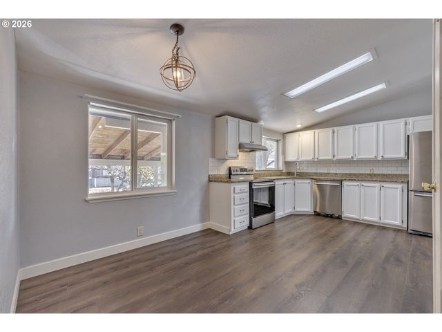 1949 Se PALMQUIST Rd 64, Gresham, OR 97080