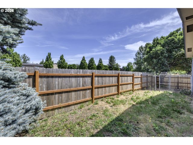 1949 Se PALMQUIST Rd 64, Gresham, OR 97080