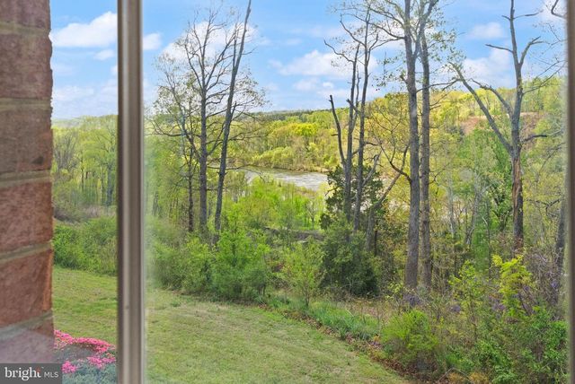 104 BLAISDELL LN, Fredericksburg, VA 22405