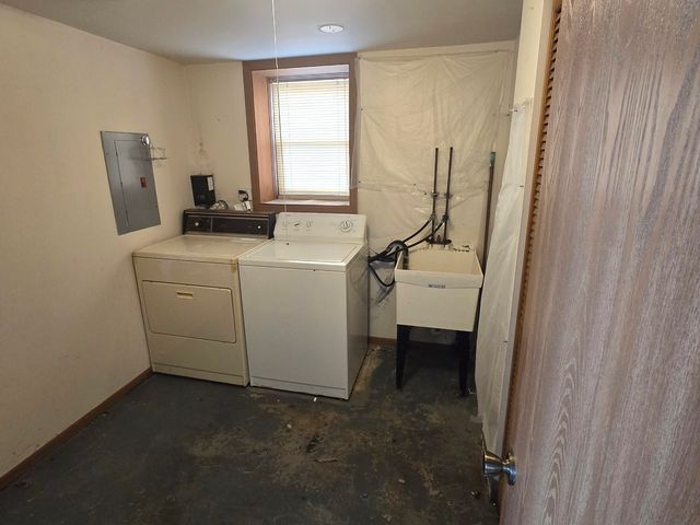 4050 Russet Way, Country Club Hills, IL 60478