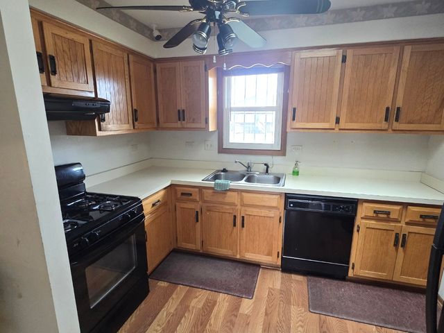 4050 Russet Way, Country Club Hills, IL 60478