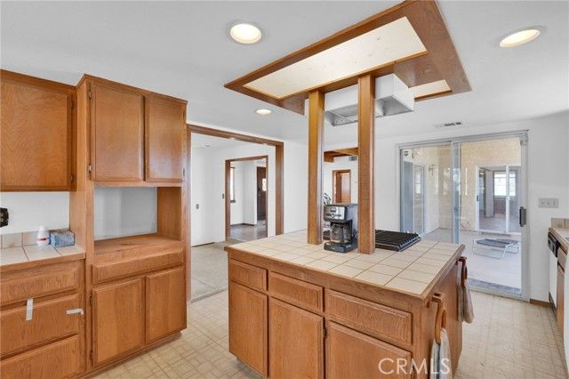 22677 Dexter, Apple Valley, CA 92307