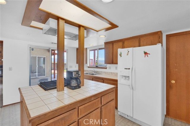 22677 Dexter, Apple Valley, CA 92307