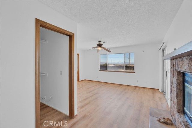 22677 Dexter, Apple Valley, CA 92307