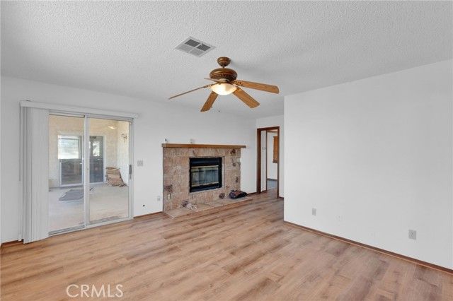 22677 Dexter, Apple Valley, CA 92307