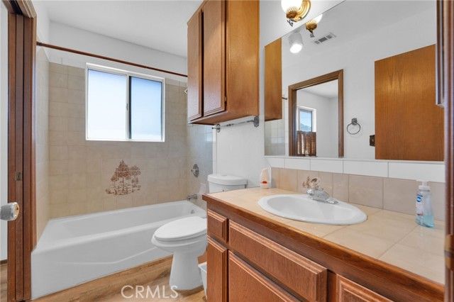 22677 Dexter, Apple Valley, CA 92307