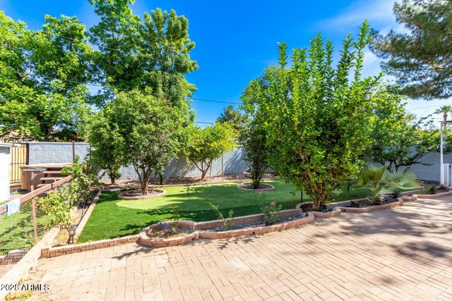 1212 E Mclellan Boulevard, Phoenix, AZ 85014