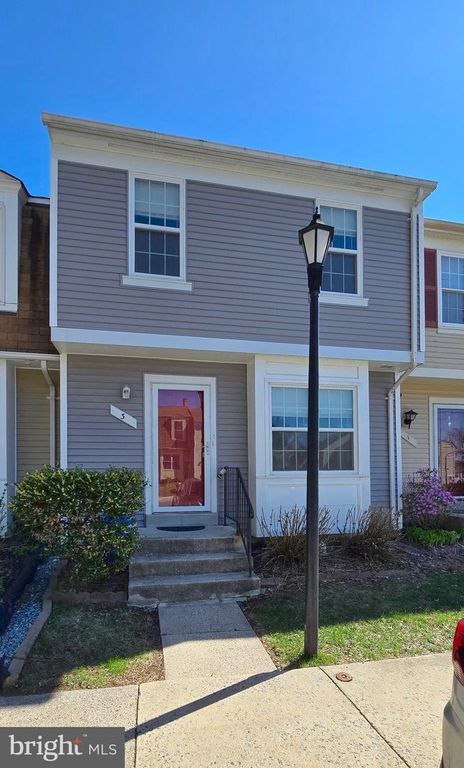 3 BIRDSEYE CT, Germantown, MD 20874