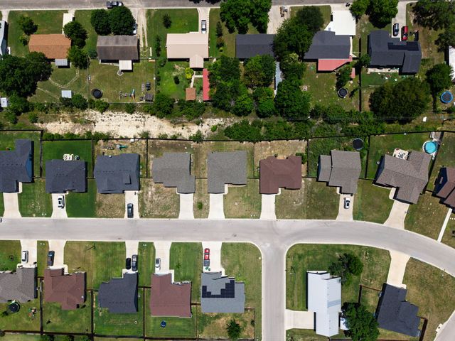 1124 Limestone Drive, Lampasas, TX 76550