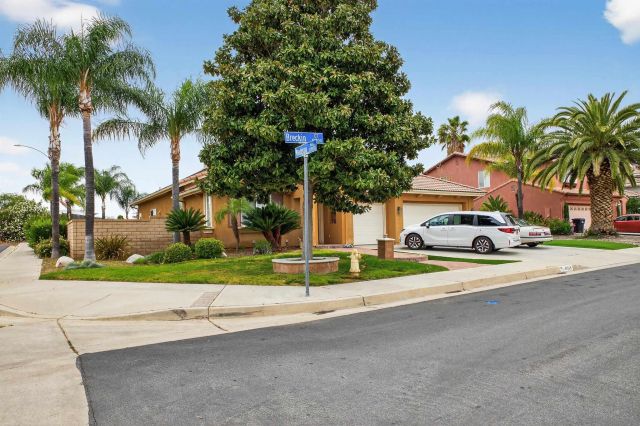 41245 Breckin, Murrieta, CA 92562